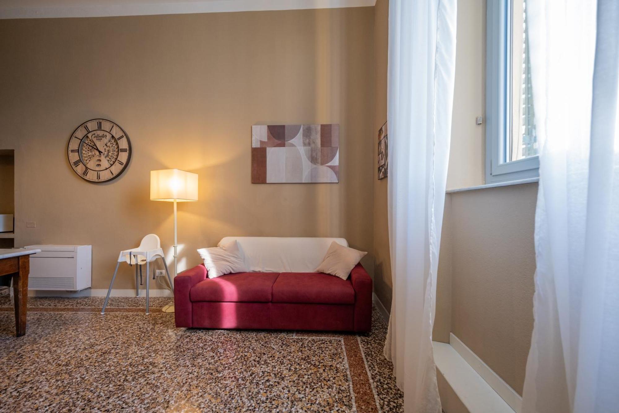 Lungarno Buozzi 7 Apartments Pisa Exteriér fotografie